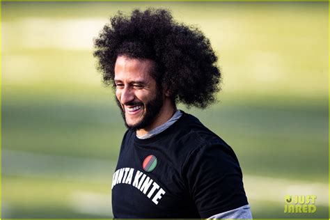 Colin Kaepernick Bares Buff Biceps During NFL Workout In Atlanta Photo