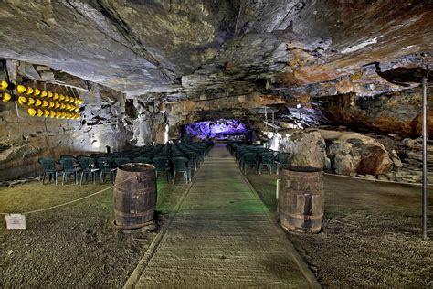 About Us - Carnglaze Caverns