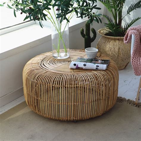 Modern Minimalist Style Hand Woven Rattan Round Coffee Table