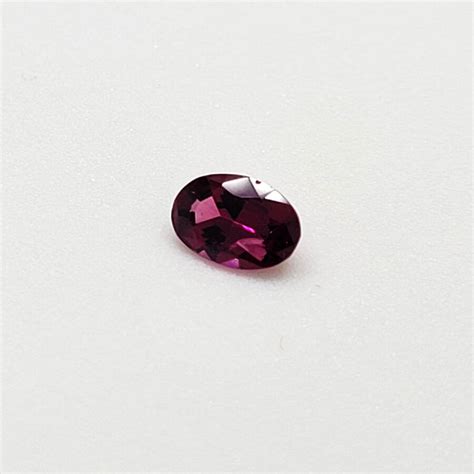 Garnet Mixed-Oval Cut, 0.8ct Gemstone – Serendib Investments LLC