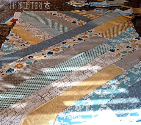 How To Sew A Diagonal Strip Quilt Jenallyson The Project Girl