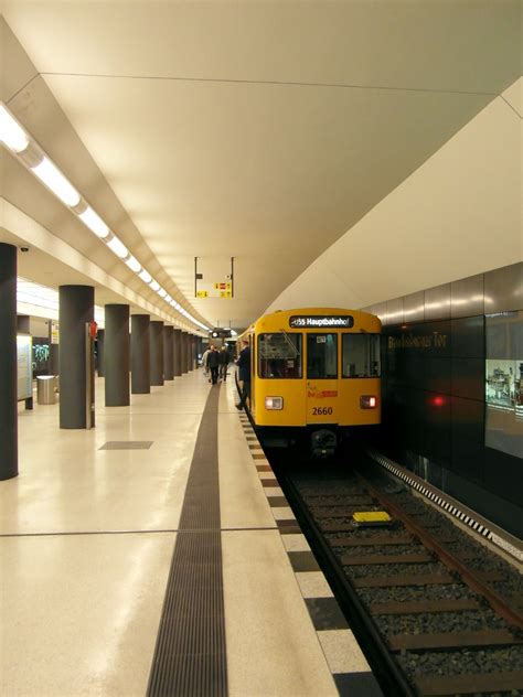 Berlin U Bahnhof Brandenburger Tor Linie U55 Irgendwan Flickr