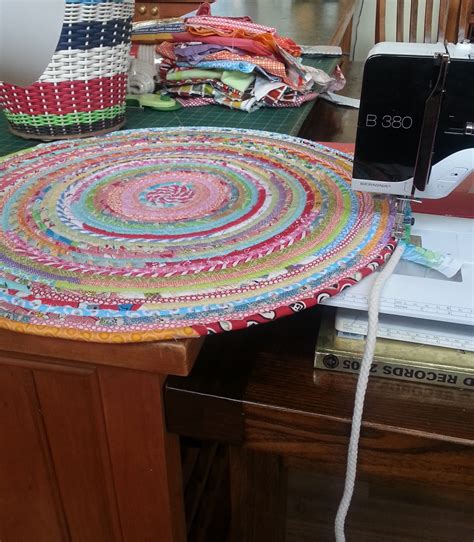 Ric-Rac: How to sew a fabric rug : Tutorial