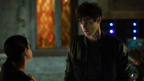 Assistir Shadowhunters Instrumentos Mortais 1x7 Online SeriesFlix