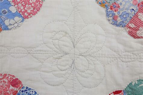 Vintage Dresden Plate Patchwork Quilt Circa 1930s Vintage Dresden