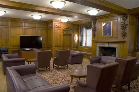 New Policy Allows Freshmen to Reserve Common Rooms for Private Events | News | The Harvard Crimson