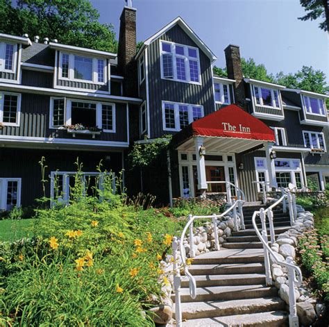 The Homestead - Glen Arbor, Michigan - Vacation Homes