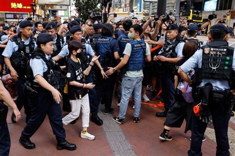 China Arrestó A Una Destacada Activista Prodemocracia En Hong Kong En El 34 Aniversario De La