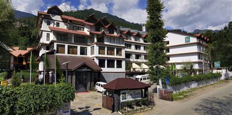 Top 15 Hotels to Stay in Manali: Luxury and Budget Resorts