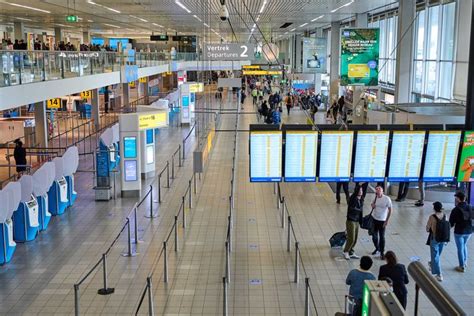 Ongeveer 1500 Aanmeldingen Voor Banenmarkt Schiphol ‘boven Verwachting