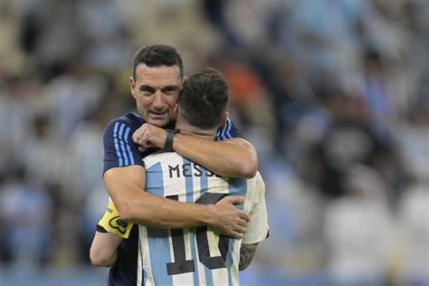 Lionel Scaloni Tras Los Pasos De Menotti Y Bilardo En Argentina