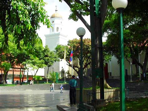 Tallerdecronicachacao Plaza Bol Var De Chacao