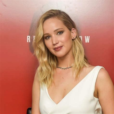 Actress Jennifer Lawrence Sexy Photoshoot Jennifer Lawrence Latest Hot And Spicy Photos Photos