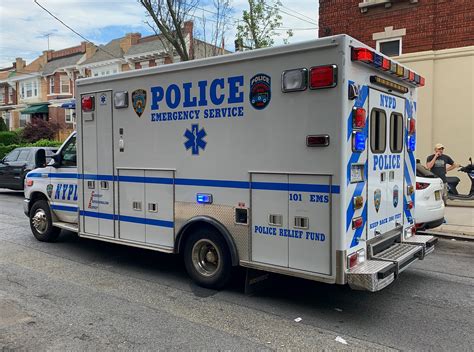 NYPD ESU Emergency Medical Squad Ford E 450 Ambulance Flickr