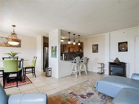 Th Ave S Apt Saint Petersburg Fl Zillow