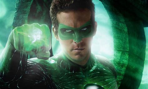 Ryan Reynolds’ Green Lantern Character Is Coming Back And Being Recast ...