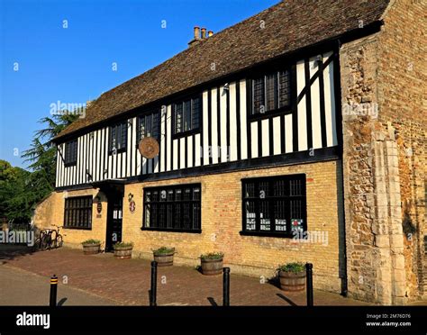 Ely Oliver Cromwell House Tic Cambridgeshire England Uk Stock