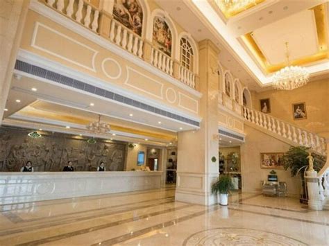 ГОСТИНИЦА VIENNA HOTEL INTERNATIONAL в Дунгуани Китай от 4505