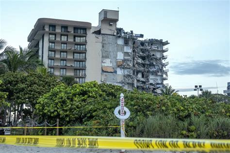 Derrumbe Parcial De Un Edificio Deja Al Menos Un Muerto En Miami Beach