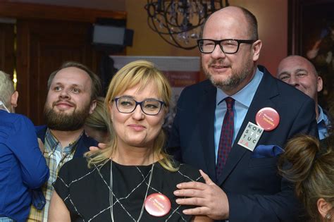 Jak teraz wygląda życie Magdaleny Adamowicz Wspomina męża Planeta Life