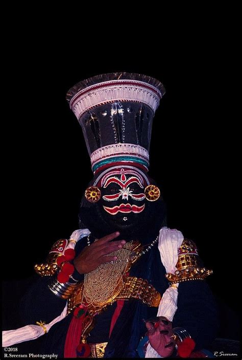 Kathakali Thadi