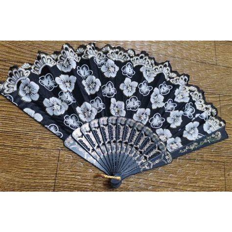 Abaniko O Pamaypay Plastic Sequence Fan Flowery Design Fan Shopee