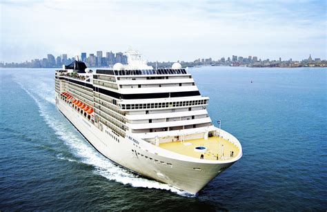 MSC Poesia Cruise Ship | Reviews & Images