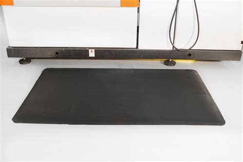 Fluted Anti Fatigue Mat Floor Safety