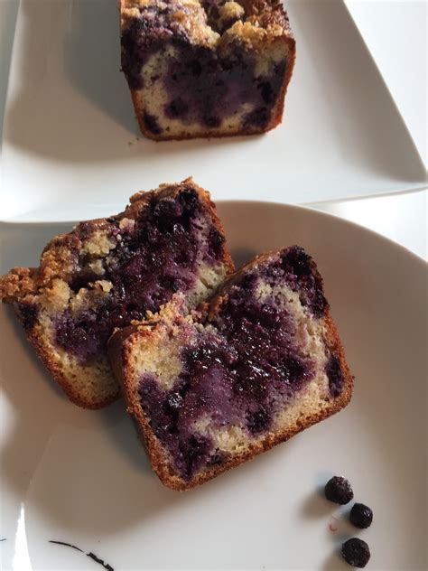 Gâteau aux myrtilles avec son crumble sans gluten Rachel cuisine