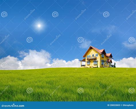 Yellow House On Grass Field Stock Image Image Of Nature Country 20832803