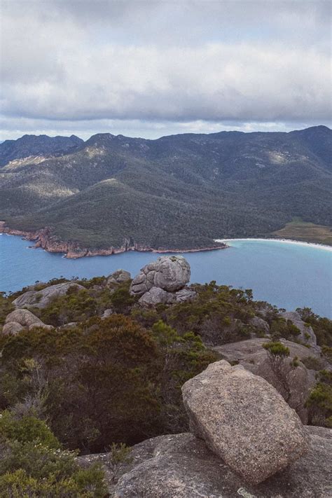 Guide To Hiking Mt Amos In Freycinet National Park Tobinka