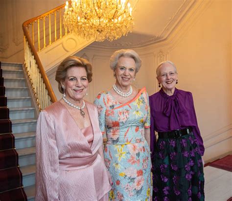 Trois Reines Entourent La Princesse Benedikte Pour Ses 80 Ans Rare