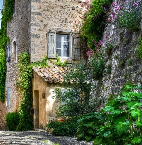 Solve M Nerbes Provence France Jigsaw Puzzle Online With Pieces