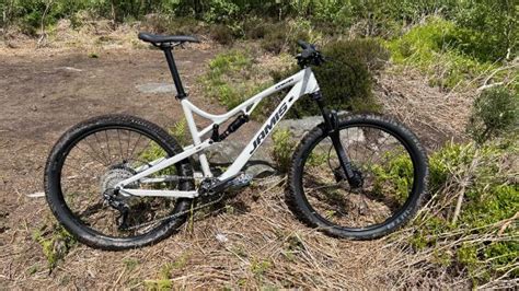 Jamis Dakar Review Full Sus Mtb With A Hardtail Price Tag