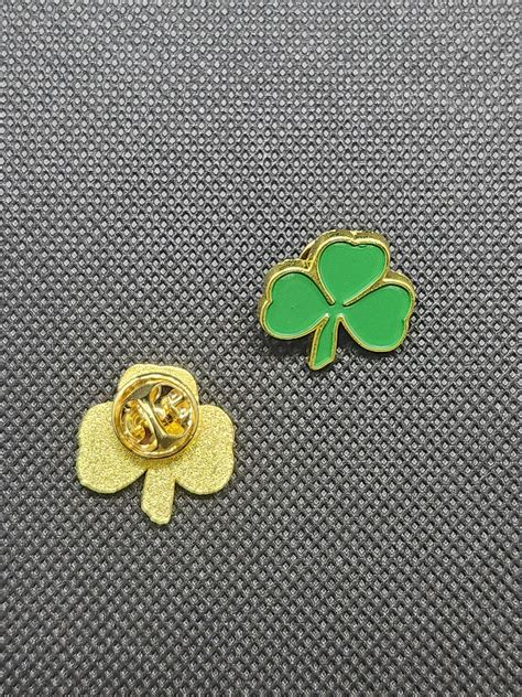 St. Patrick's Day Pins Enamel Pins Lapel Pins Three Leaf Clovers & Four ...
