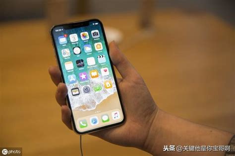 外媒泄露67寸iphone原型機：無劉海真全面屏，明年發 每日頭條