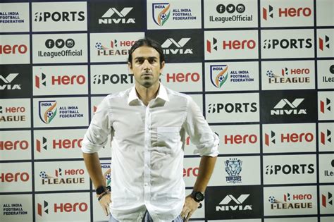 Gokulam Kerala Head Coach Vincenzo Congratulates Supporters As They