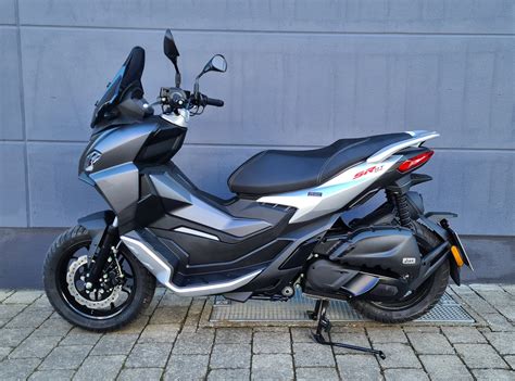 Motorrad Aprilia Sr Gt Modell Baujahr Km Preis