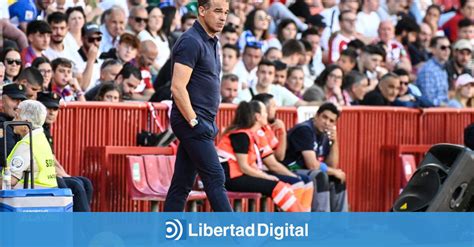 Luis García Plaza deja de ser entrenador del Alavés