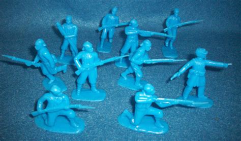 New York 146th Zouaves 20 figures in 10 poses (LT blue) (5436) (54mm ...