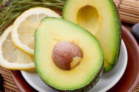 Eine Avocado In Sekunden Reifen Lassen Top Echte Tipps