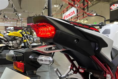 Nuova Honda Hornet L Iconica Naked Ad Eicma Wedrive