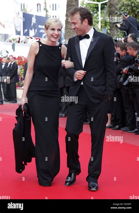 Melita Toscan Du Plantier L And Vincent Perez Arrive On The Red