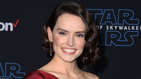 The Untold Truth Of Daisy Ridley