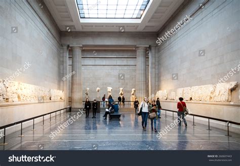 London Uk November 30 2014 British Museum Exhibition Hall Ancient