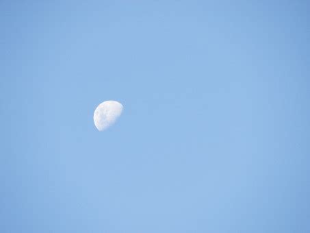 Fotos gratis cielo tiempo de día azul Luna atmósfera azur