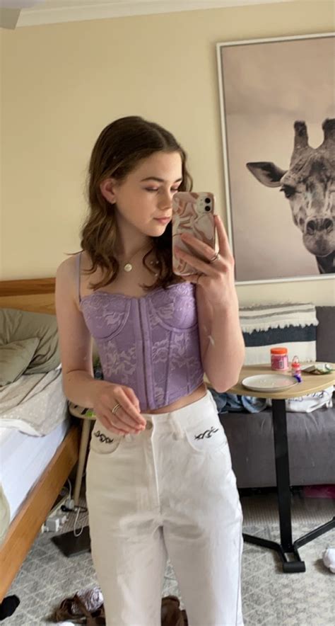 Insta Izzy Trodd Fashion Outfit Inspo Outfits