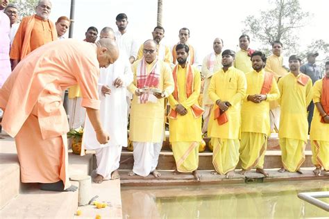 Yogi Adityanath Office On Twitter Rt Gorakhnathmndr गोरक्षपीठाधीश्वर महंत श्री