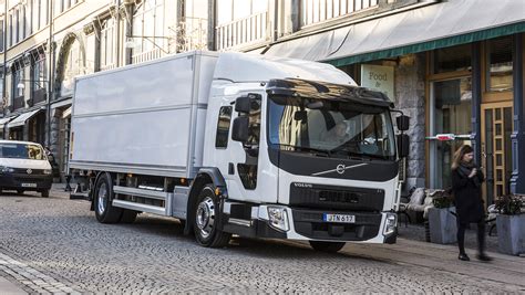 Updated Volvo Fe Low Entry Cab Volvo Trucks Magazine