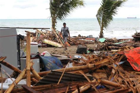 Tsunami In Indonesien Bereits 222 Tote 848 Verletzte Und 28 Vermisste